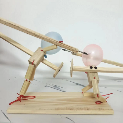 Marionetas de esgrima de madera